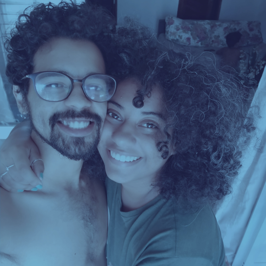 foto de um casal formado por um homem e uma mulher